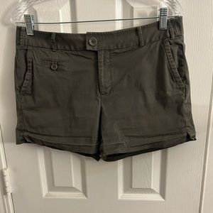 Banana Republic Martin Fit Army Green Khaki Shorts - Size 10